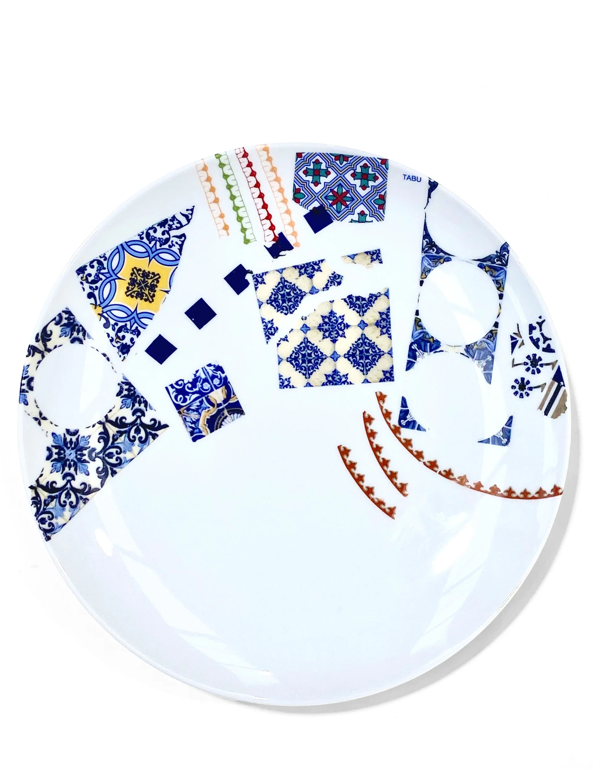 Eliézer Nascimento contemporary porcelain art background image 5
