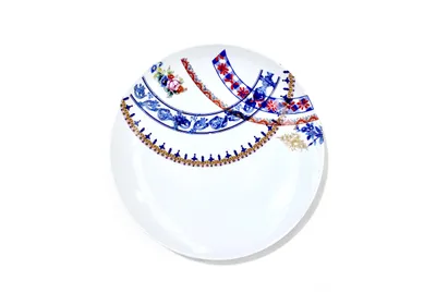 Memória III - Contemporary Porcelain Art by Eliézer Nascimento (2024)